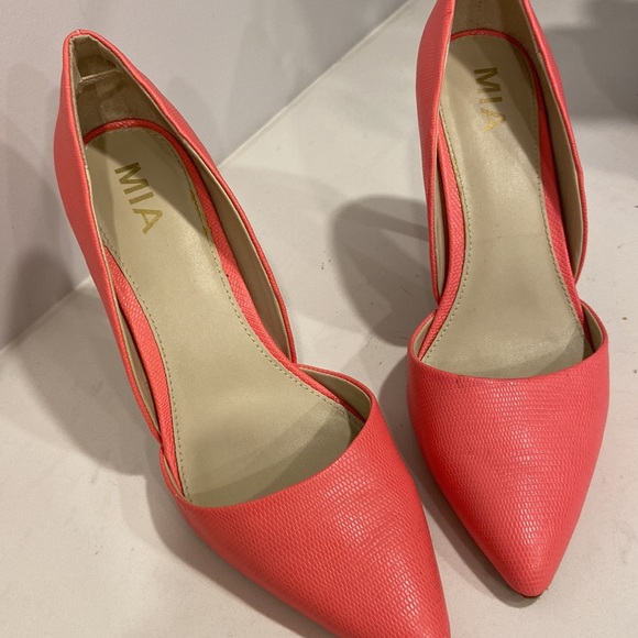 Pink heels - Picture 5 of 5